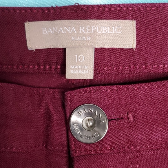 Banana Republic Capri Pants - Picture 5 of 5